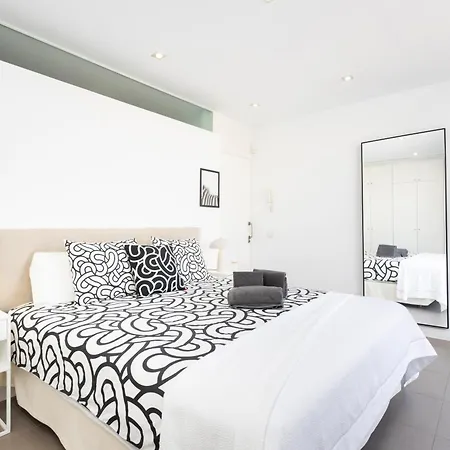 Vila Luxury Bkm In Playa Del Duque *