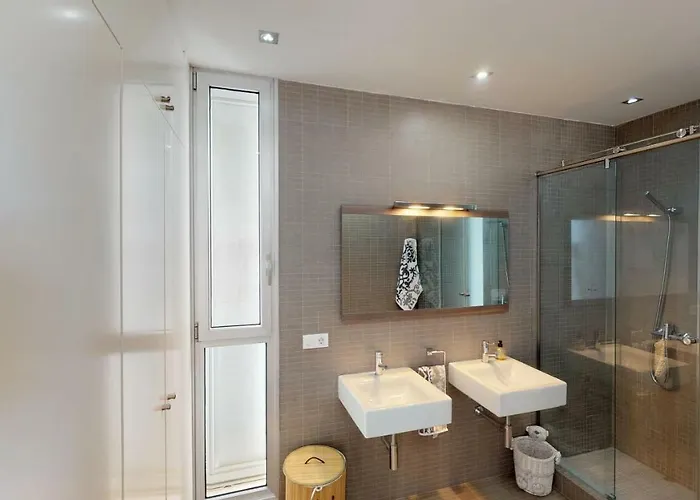 Luxury Bkm In Playa Del Duque * 阿德耶