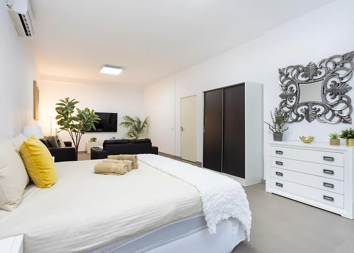 Luxury Bkm In Playa Del Duque Costa Adeje