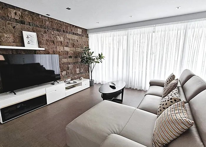 Villa Luxury Bkm In Playa Del Duque Costa Adeje