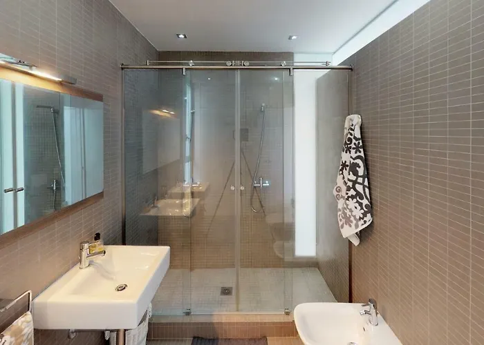 Luxury Bkm In Playa Del Duque