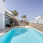 Luxury Bkm In Playa Del Duque