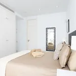 Luxury Bkm In Playa Del Duque