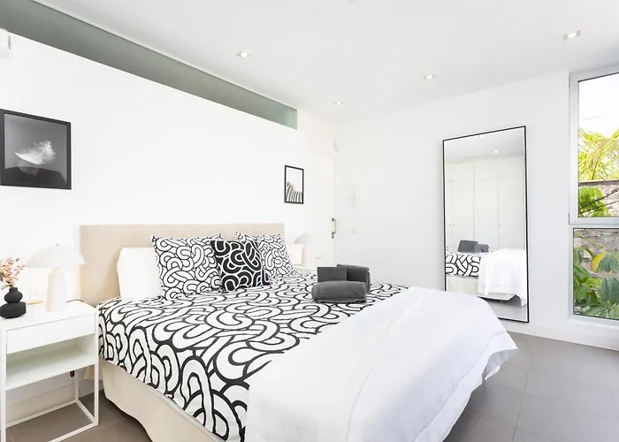 Willa Luxury Bkm In Playa Del Duque *