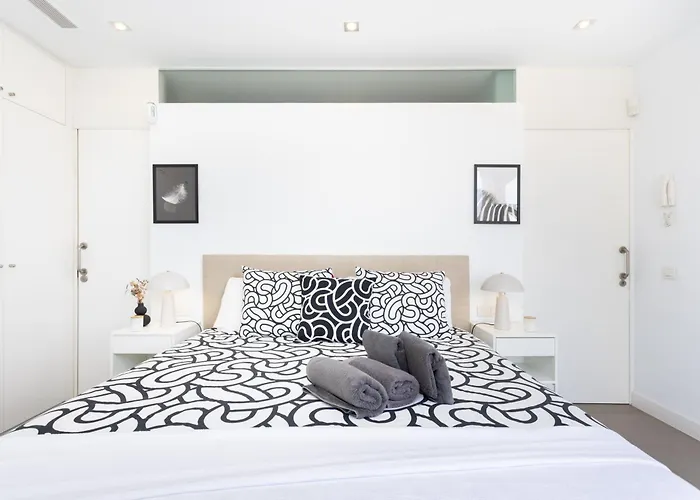 Luxury Bkm In Playa Del Duque 别墅